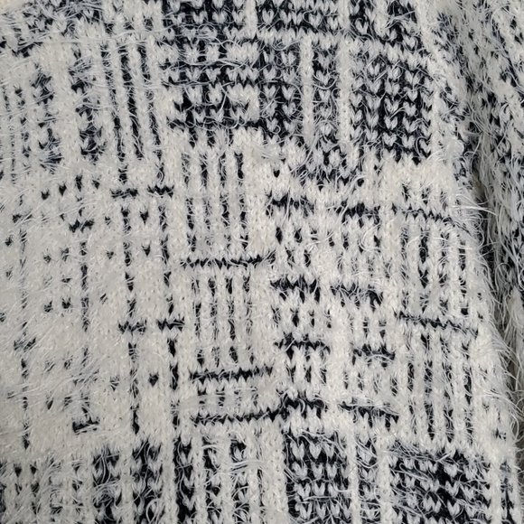 FAUX tweed Cardigan - Picture 4 of 4